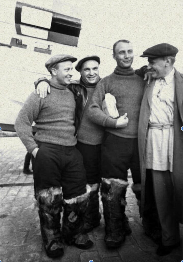 Экипаж АНТ-25 – Г.Ф. Байдуков, В.П. Чкалов, А.В. Беляков и конструктор А.Н. Туполев. Фото Калашников М.М.